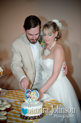 Best Brevard Zoo wedding photographer - Sandra Johnson (SJFoto.com)